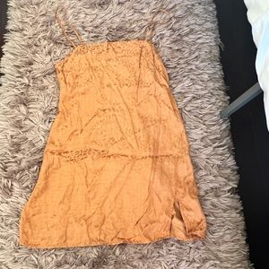 Silky cheetah print dress with slit